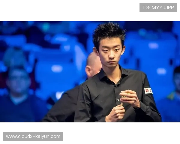 吴宜泽与赵心童半决赛激战15局，比赛过程跌宕起伏